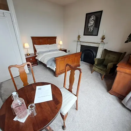 Gasthof Westways House Cobh